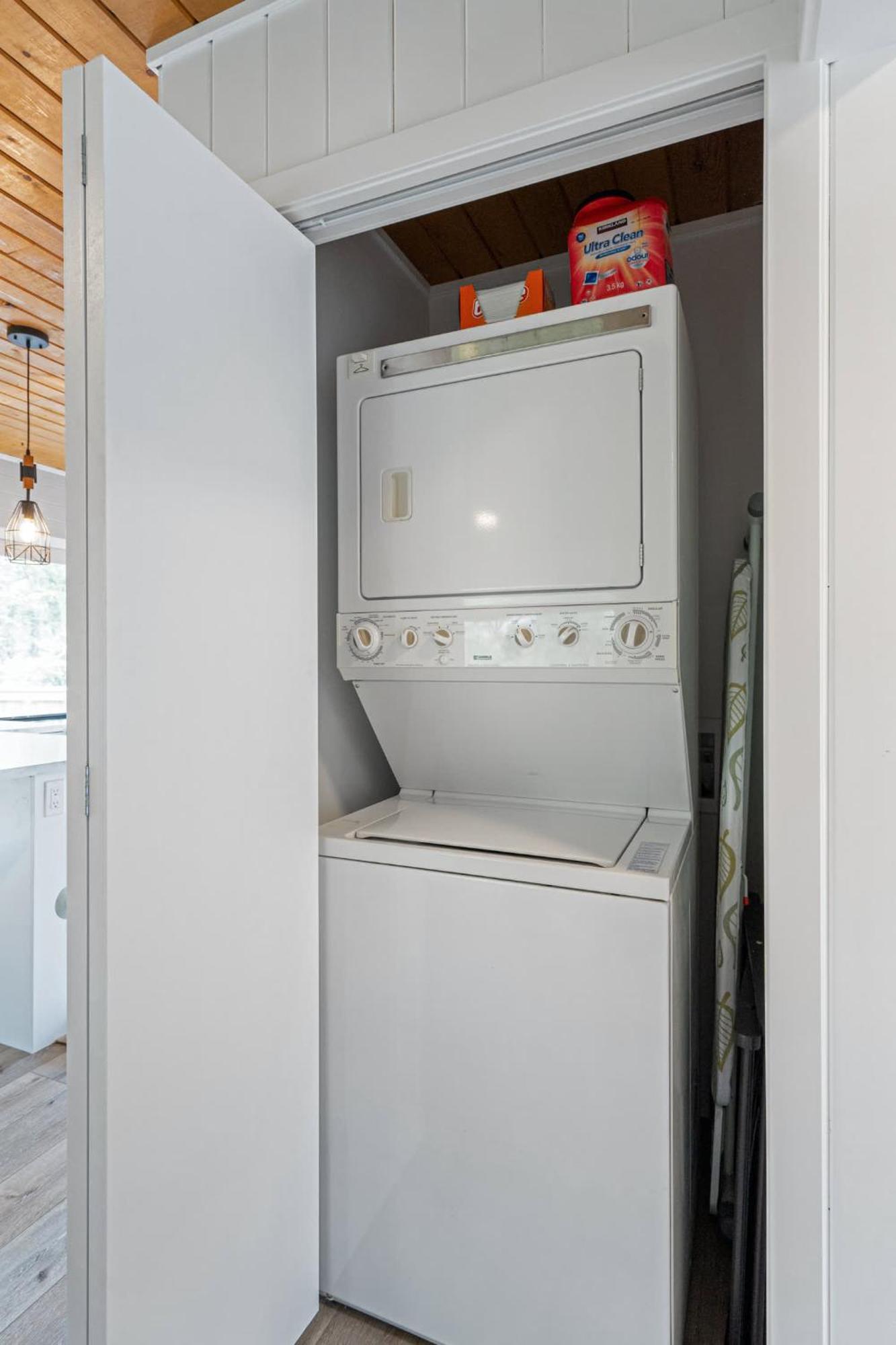 Merlot Mountain I Ping Pong I Sleep 7 I 55 Rokutv Invermere Exterior photo