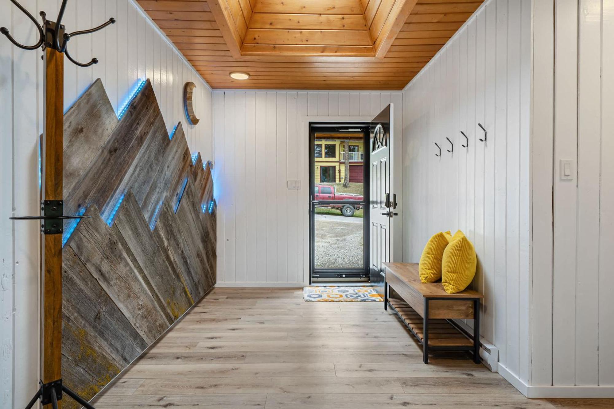Merlot Mountain I Ping Pong I Sleep 7 I 55 Rokutv Invermere Exterior photo